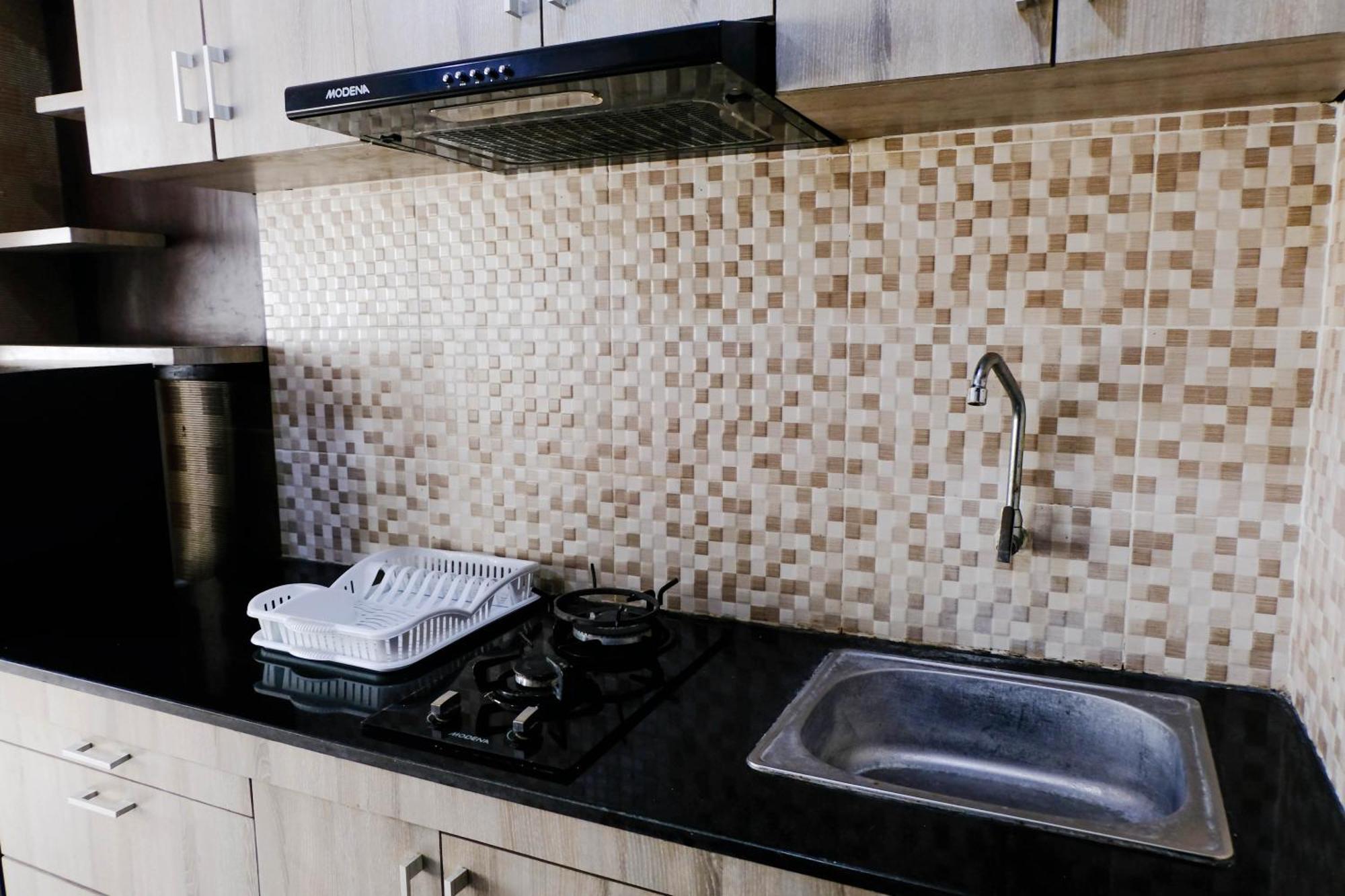 Homey And Cozy 2br At Jarrdin Cihampelas By Travelio
