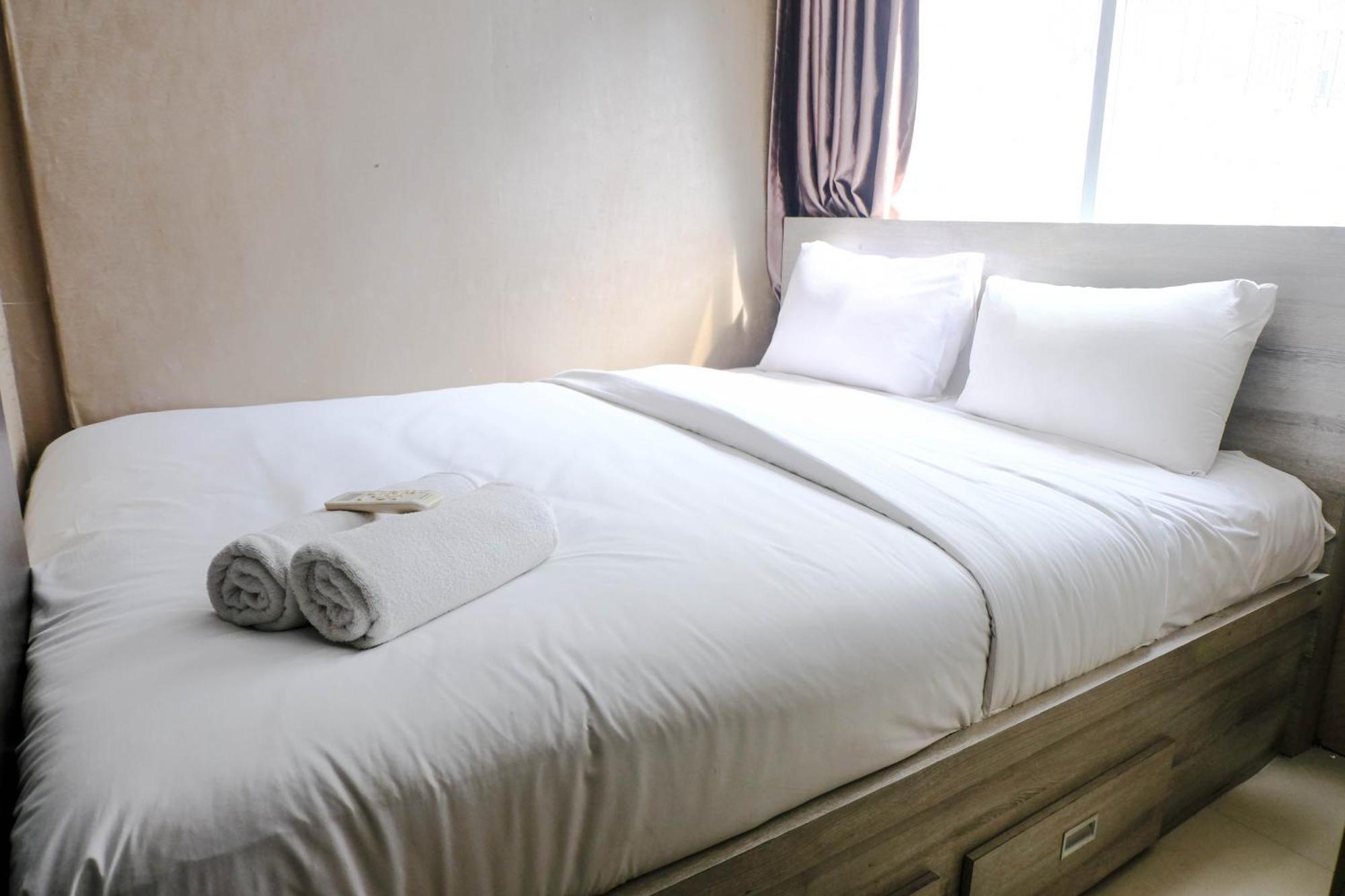 Homey And Cozy 2br At Jarrdin Cihampelas By Travelio