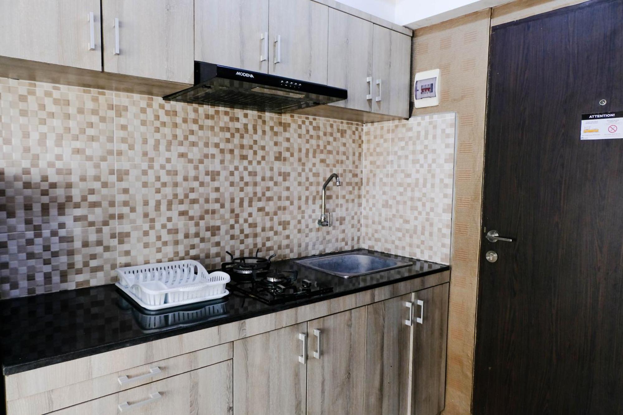 Homey And Cozy 2br At Jarrdin Cihampelas By Travelio Bandung